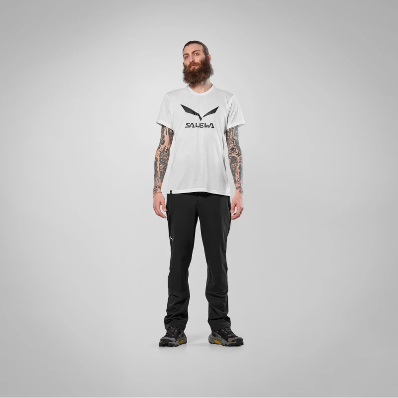 00-0000027018_0010_01_total-look.png