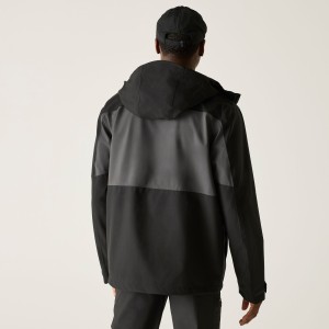 RMW416_YZL_02_bynder_defined_type_model_021776290185.jpg